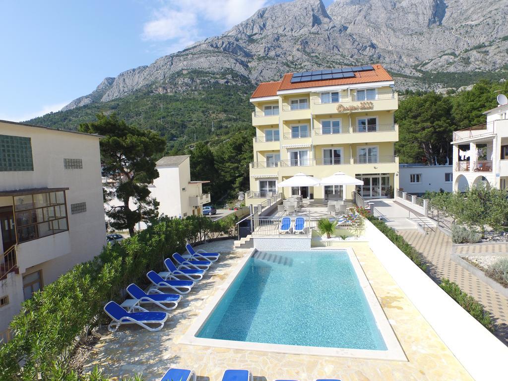 Dorijini Dvori Bed & Breakfast