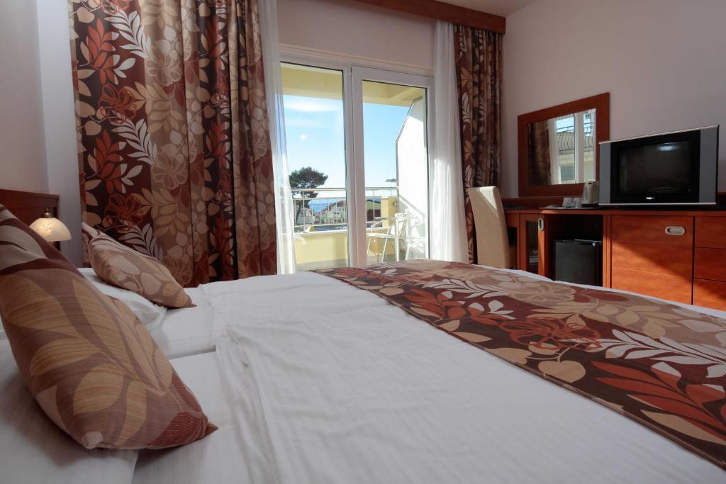 Dorijini Dvori Bed and breakfast 4*